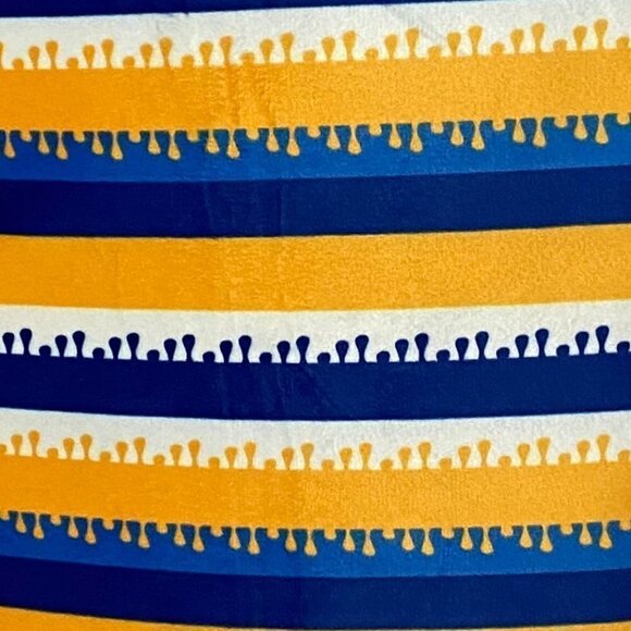 4 Piece Velour Yellow White Blue Color Modern Graffic Design Case Covers - Picture 6 of 9